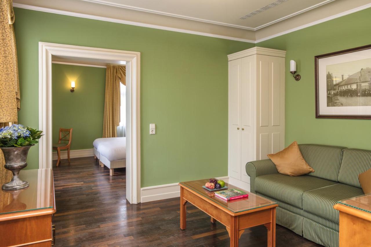 Residenz Weingut Schloss Reinhartshausen Bed & Breakfast Eltville am Rhein Exterior foto