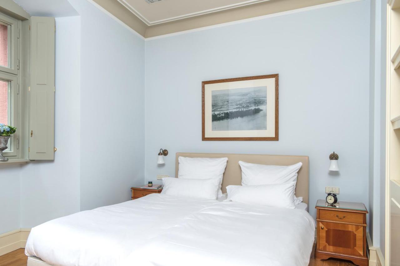Residenz Weingut Schloss Reinhartshausen Bed & Breakfast Eltville am Rhein Exterior foto